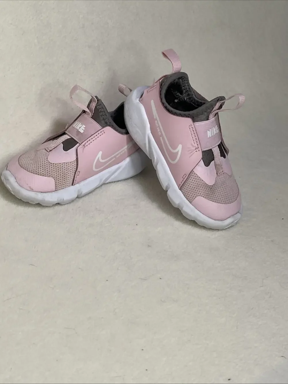 Kids' Nike Flex Runner 2 DJ6039-600 Girls Pink Foam/Grey Toddler Shoe Size 6c